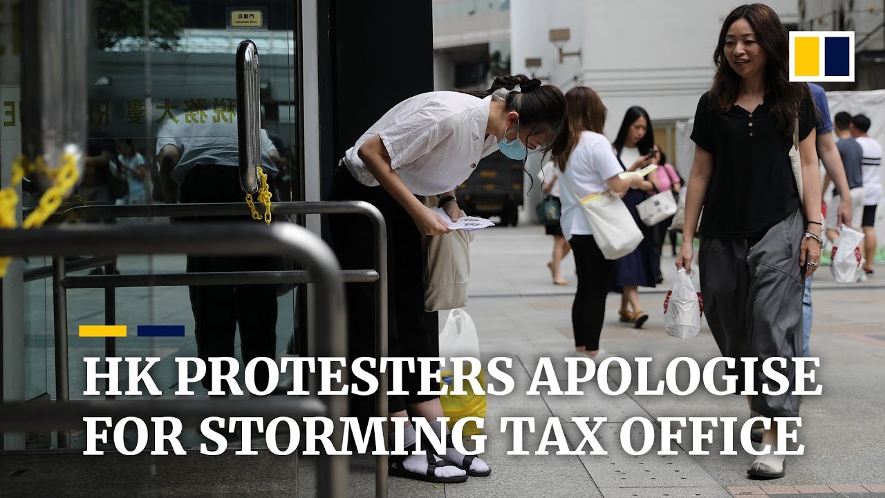 Hong Kong protesters apologise after storming government building