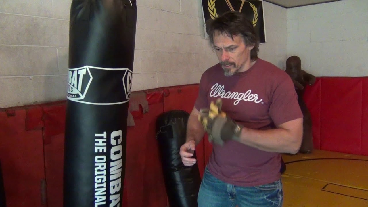 Mark Hatmaker  Discusses Shin Barking