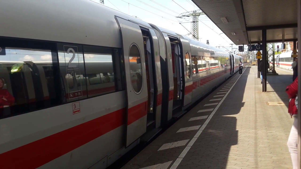 Abfahrt eines ICE 1 BR 401 in Fulda Hbf