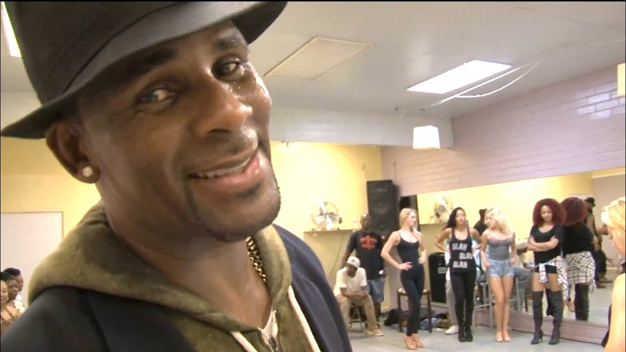 R. Kelly - Behind the Scenes on 