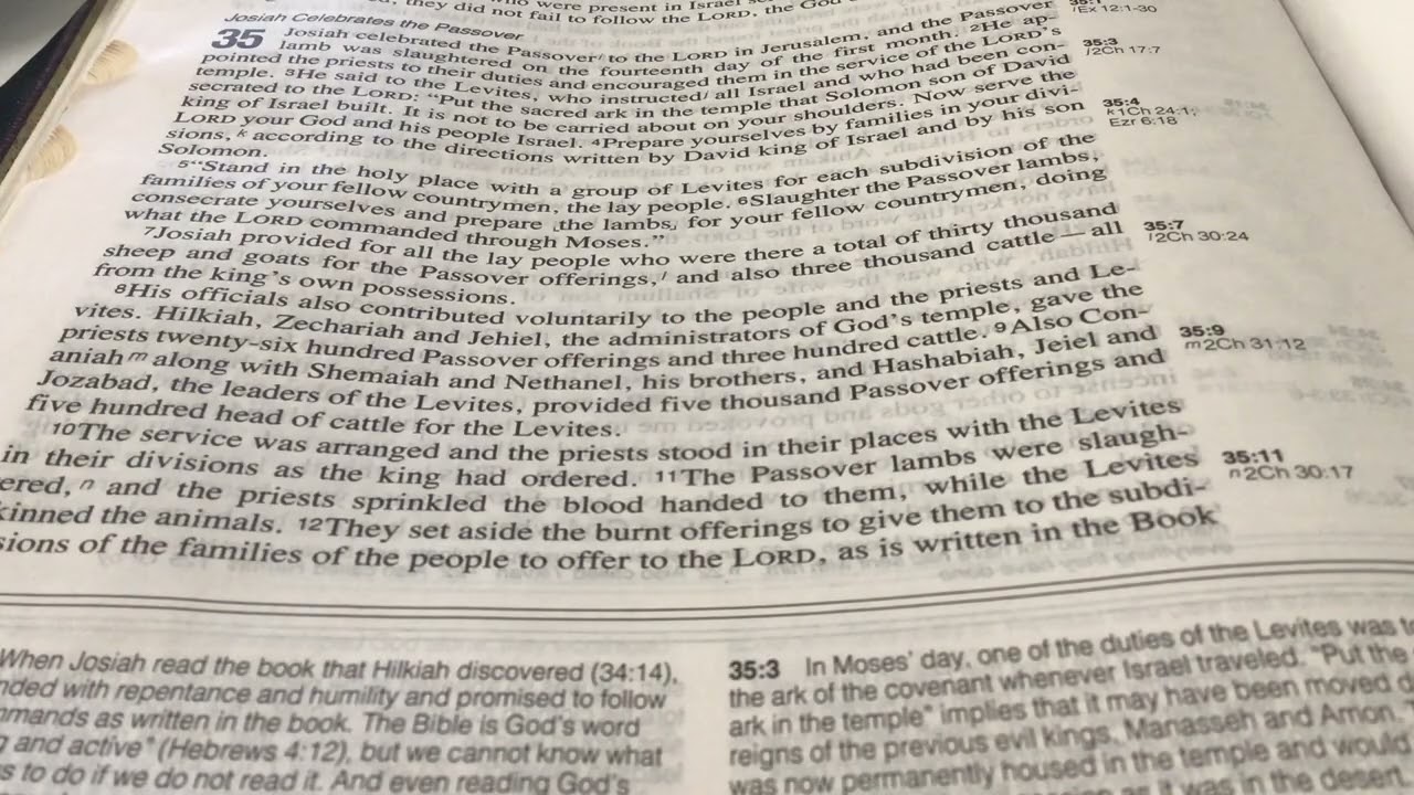 II Chronicles Chapter 35 (soft spoken) - NIV Version 📖
