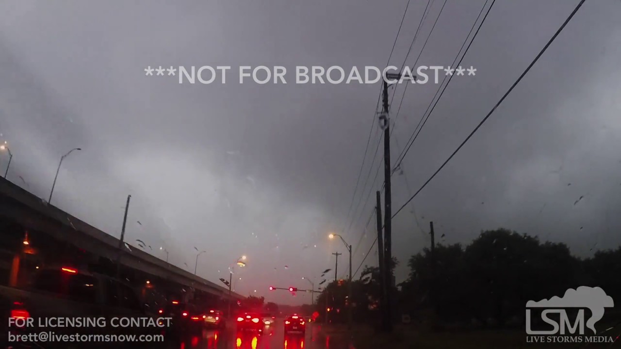 04-02-2017 Austin, TX - Tornado Warned Storm