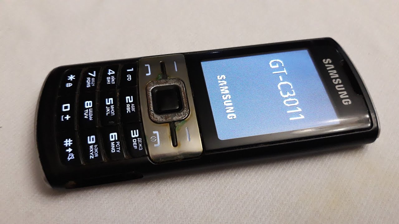Samsung GT-C3011. Красавчик из Кореи выпуска нулевых годов. Ретро телефоны