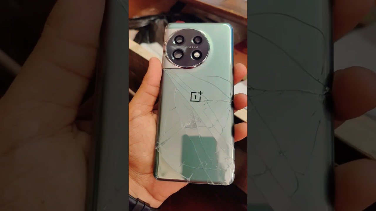 Oneplus 11 back panel broken ? #oneplus11 #original #backpanel #psfortunet #shorts #viral 9509650401
