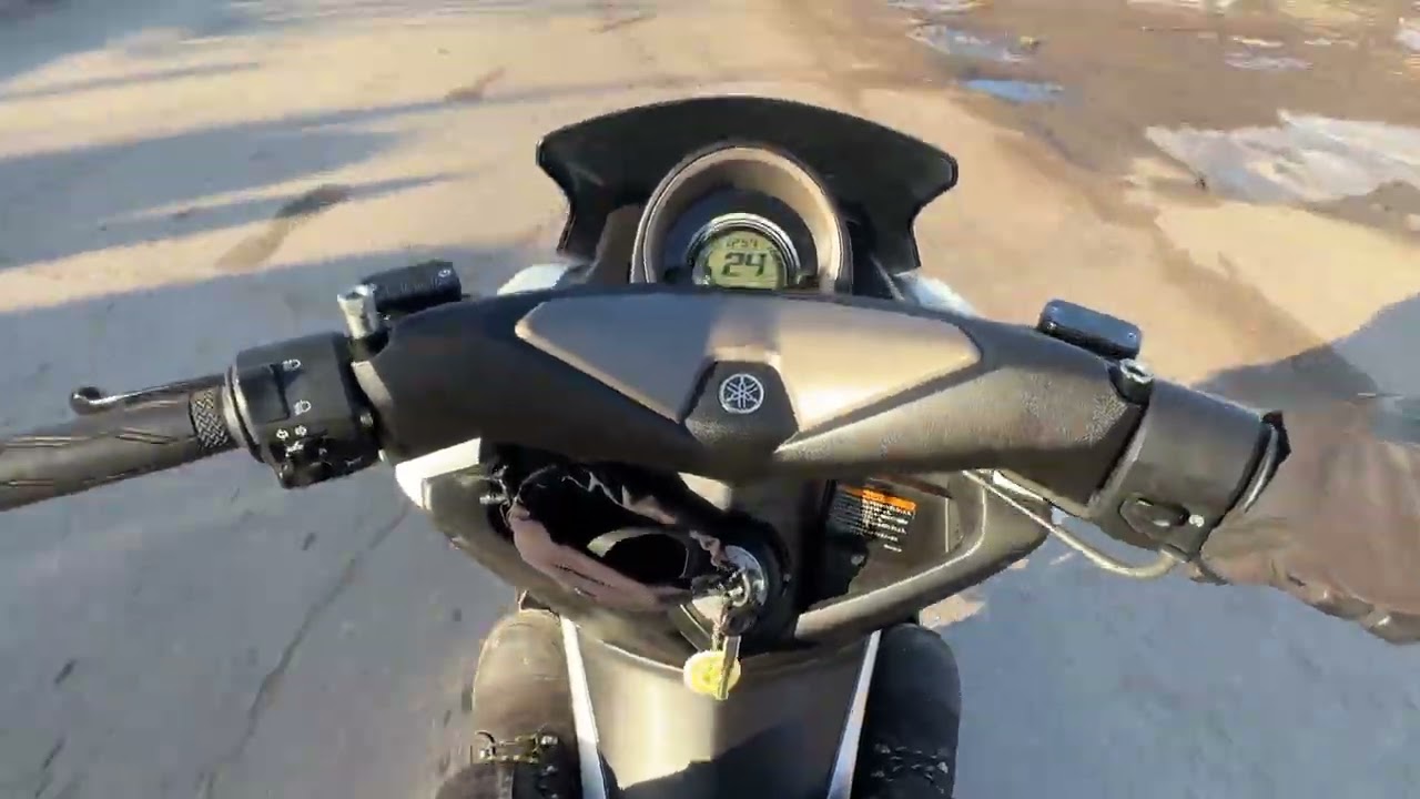 Продаю скутера Yamaha N Max125 .Тест драйв покатушка,відеоогяд,на дорозі,в ходу