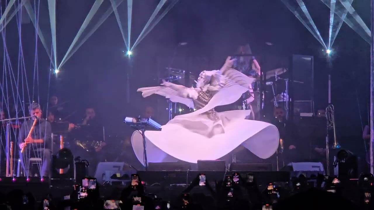 Hayko Cepkin & An Epic Symphony @ Ülker Sports Arena | Semazen