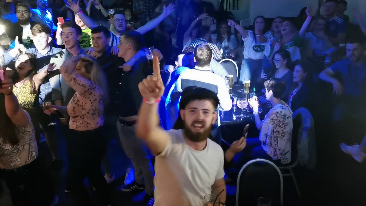 Damien Quinn singing Grace in Warrenpoint Co. Down