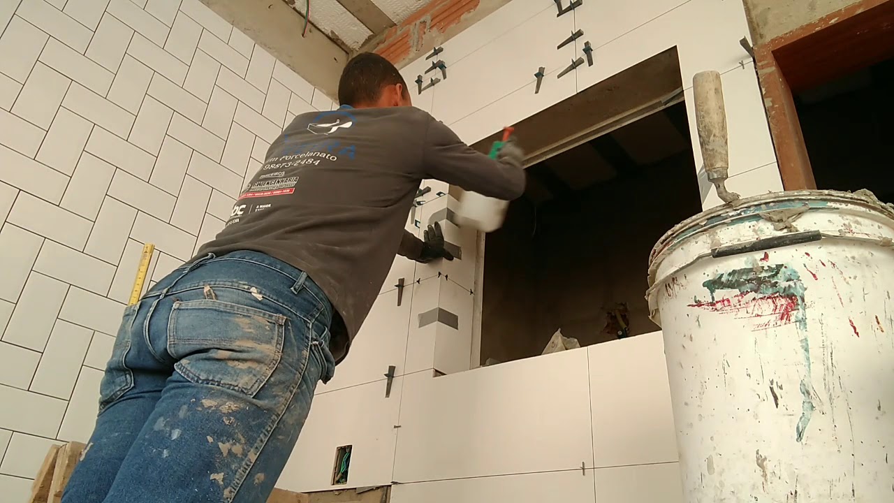 Fazer 45 na janela.