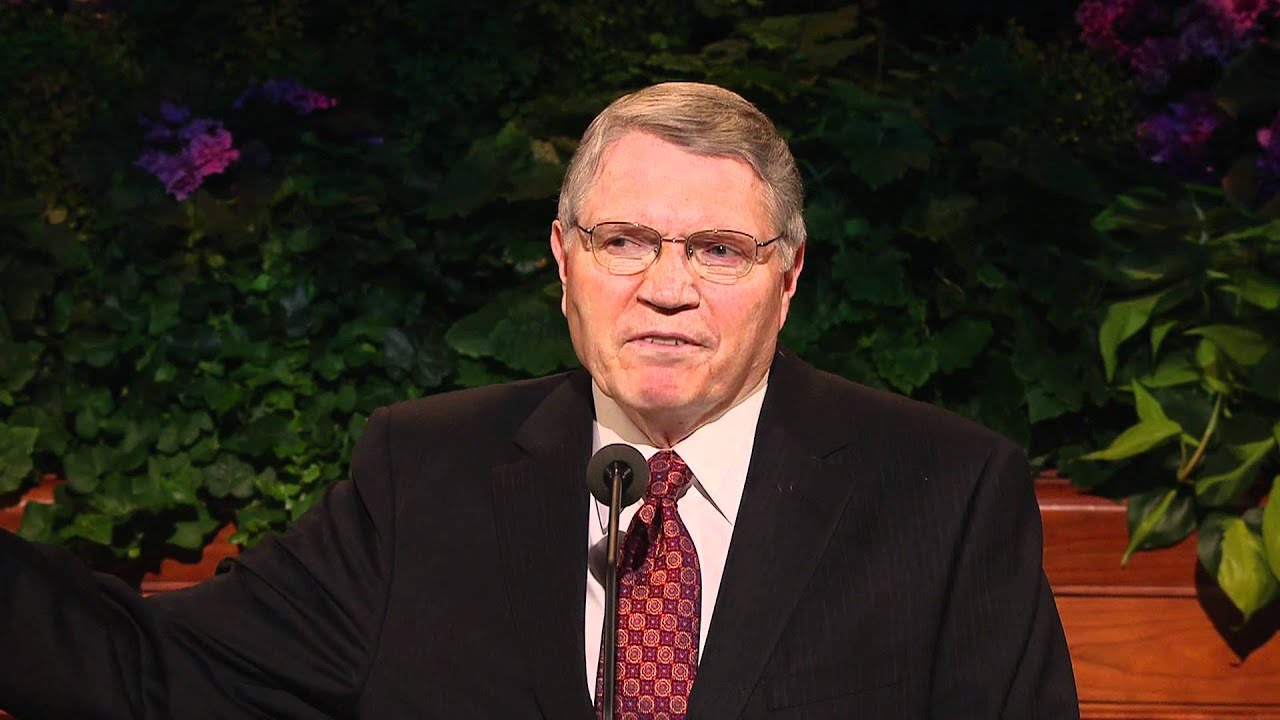 Élder Paul E. Koelliker