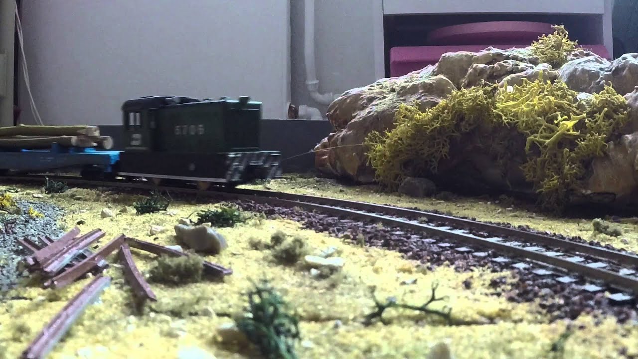 Model Power 96706 BN Porter Hustler unboxing and testdrive - DC H0 Scale