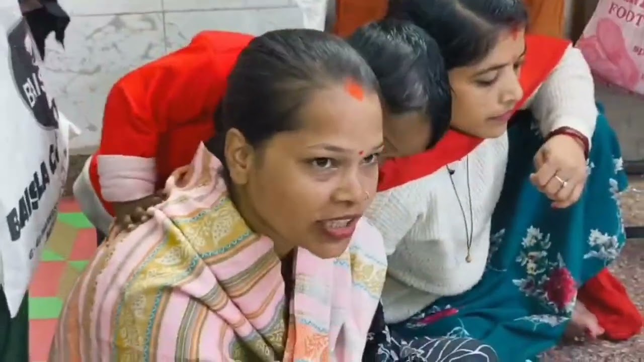 In occasion of Holi,ourNgowillprovideKurtis for poorchildren’s stitchbyourNGOstitching classesladies