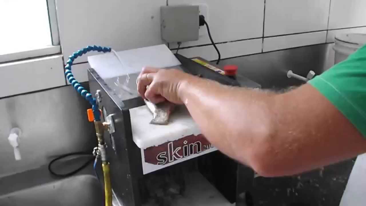 MÁQUINA PARA TIRAR PELE DE PEIXE SKIN 3000