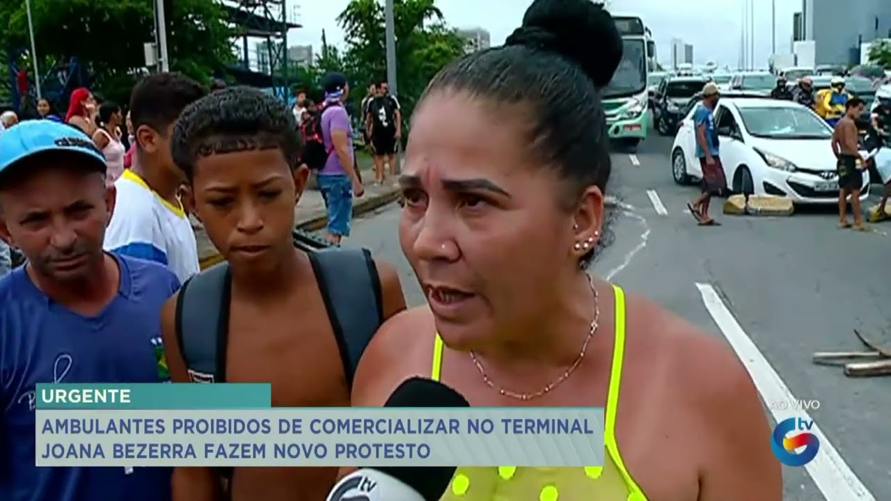 Ambulantes fazem protesto na Joana Bezerra