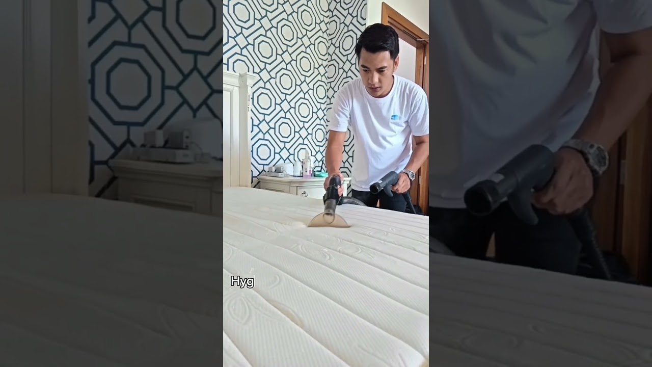 Hyla EST Defender & Hyla Steamer in action #hylaestdefender #Hylasteamer #hyla #HylaVacuum