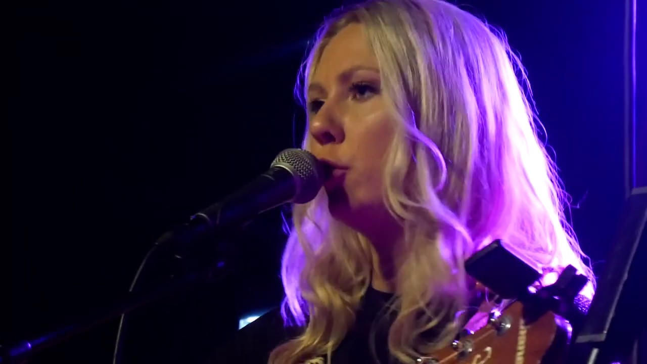 Clara Klingenström - Kom @ Klubb Socker, Bar Brooklyn 30118