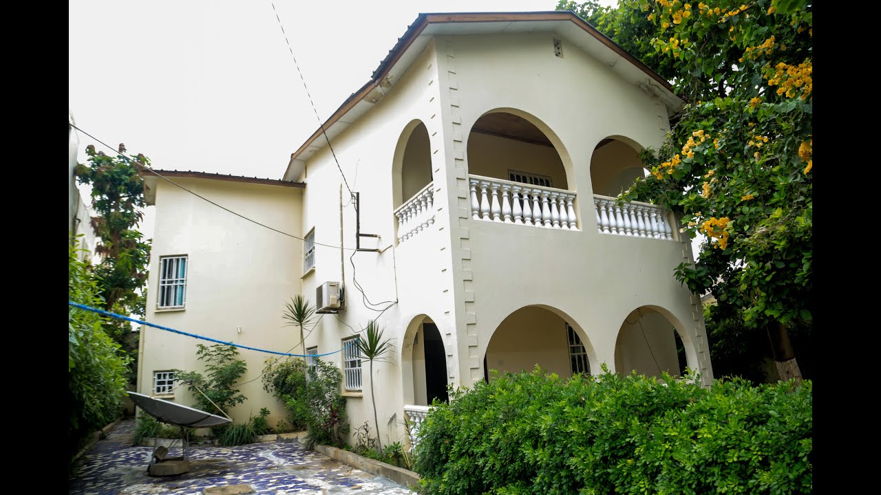 Renting a home in The Gambia //4 bedroom full Compound!
