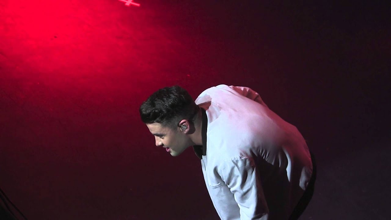 Joe McElderry - Juke Box Joe -  Llanelli  (Evolution Tour)