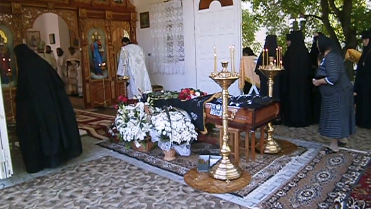 Погребение схиигумении Екатерины (Стан). Село Угля. 2015 г.