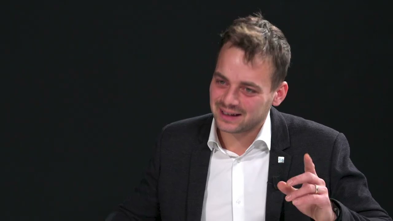 Umělá inteligence ve firmě: Rizika, pravidla a konkurenční výhoda