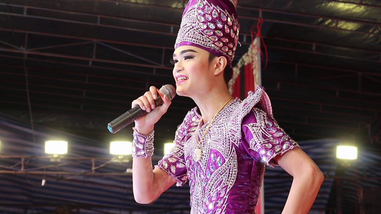 กระต่ายอ้อนจันทร์¦สายัณห์​  ลูกอ่างทอง