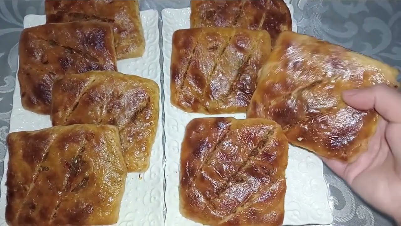مسمن بالقمح الكامل وفرينة البلدية😍ومعمر بحشوة بنينة😋 متشبعوش منهم وصحيين👌
