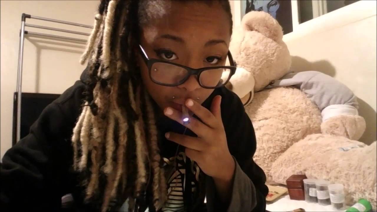 Stoner Girls News is ready for action!