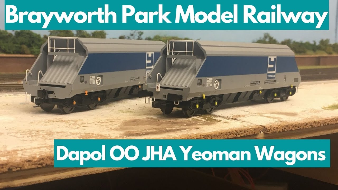 The new Dapol Foster Yeoman O & K JHA Hopper Wagons
