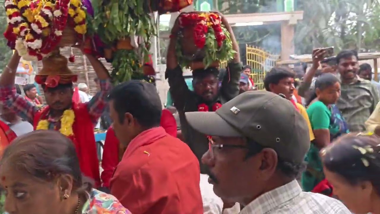 Eluru #viral #గంగాన్నమా జాతర లో అమ్మవారు ఇంటి ki వచ్చారు #shortvideos #