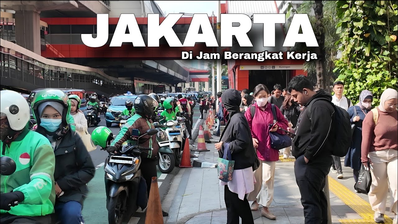 Suasana Jam Berangkat Kerja Di Jakarta | Real Life