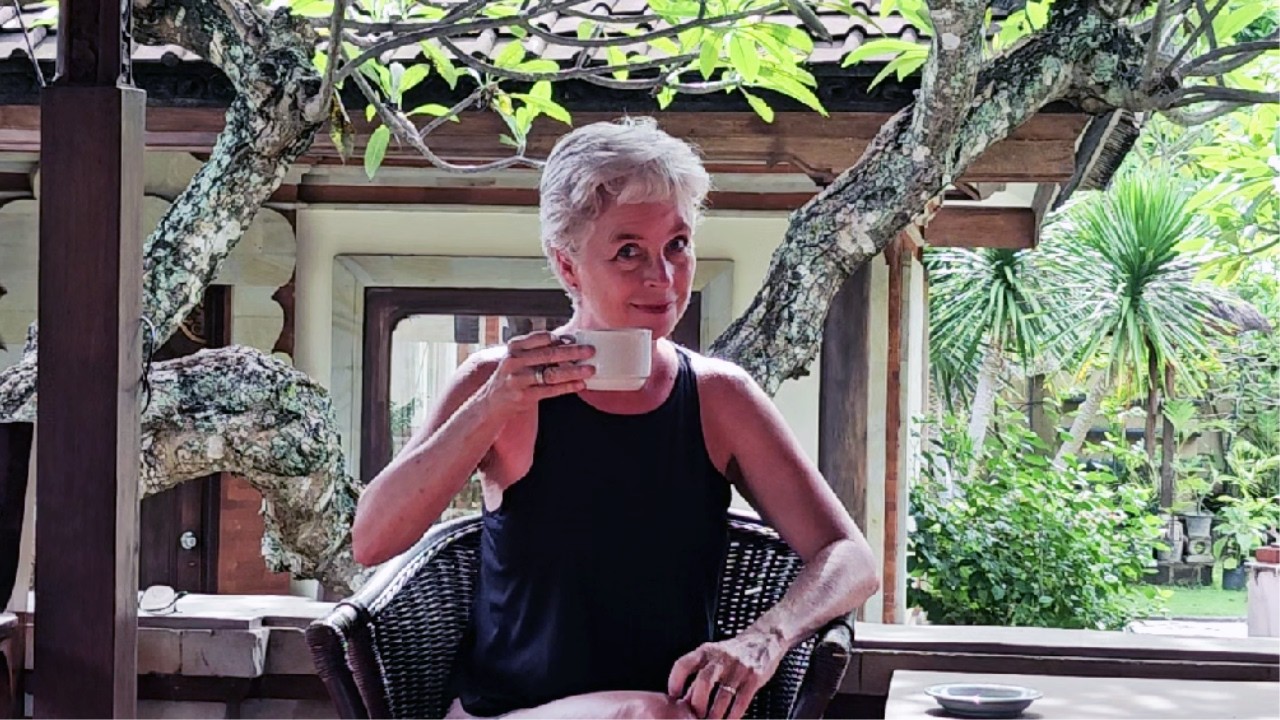 Stop Vacationing. Start Living.