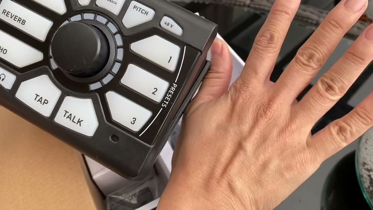 Unboxing The TC Helicon Perform V Part 2