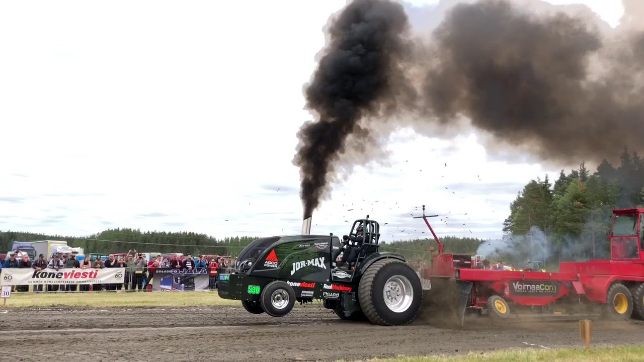 Pekka Herlevi / Jormax, 9.6.2018 Piikki&ouml;