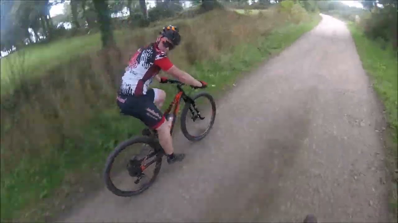 Les Roc'h des Monts d'Arrée par Les Accro' Bike