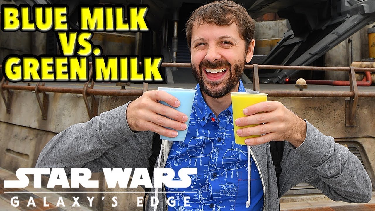 Blue Milk vs. Green Milk in Star Wars Galaxy's Edge!
