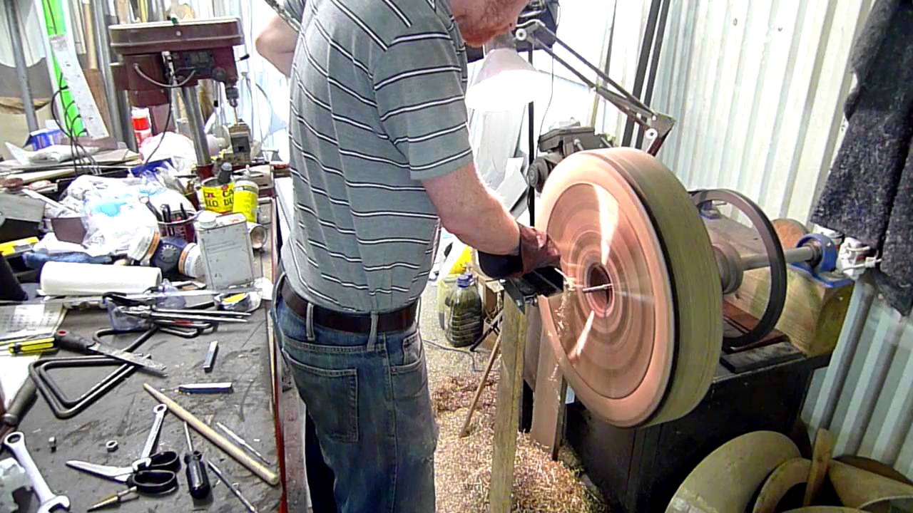 Lathing a cymbal
