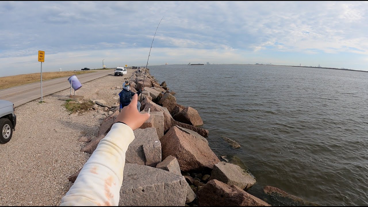Texas City Dike for GIANT Fish !