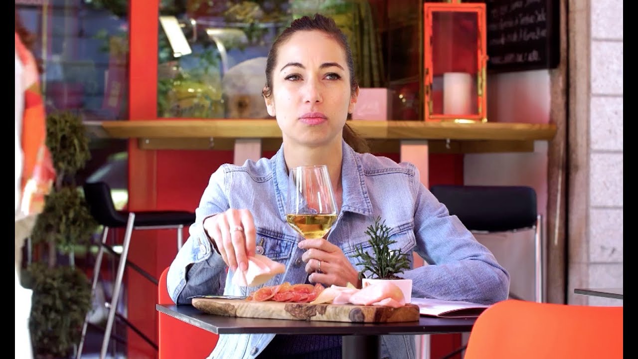 Ride bene chi ride di Gusto - Episodio 3: quando l'amica che attendi è in ritardo