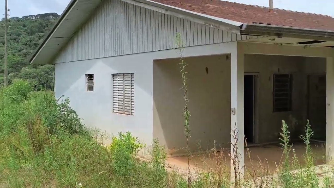 Pensa no MEDO 😱 que passei entrando nessa CASA!