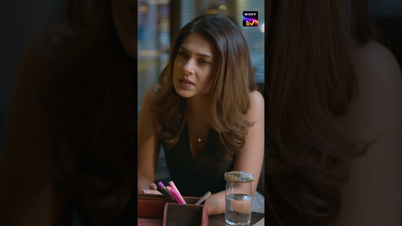 Anushka ने zara भी संकोच nahi किया!#Shorts #RaisinghaniVsRaisinghani #Intense #KaranWahi