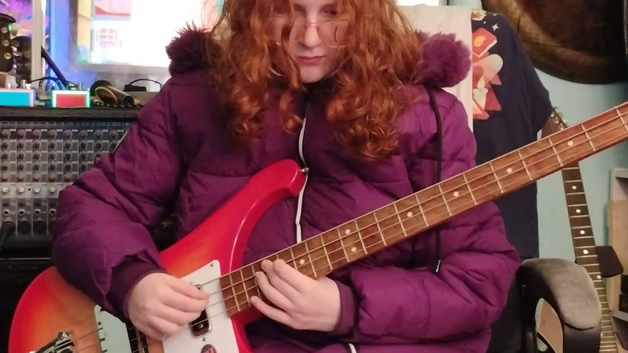 Drowse/Queen bass play along by Cara