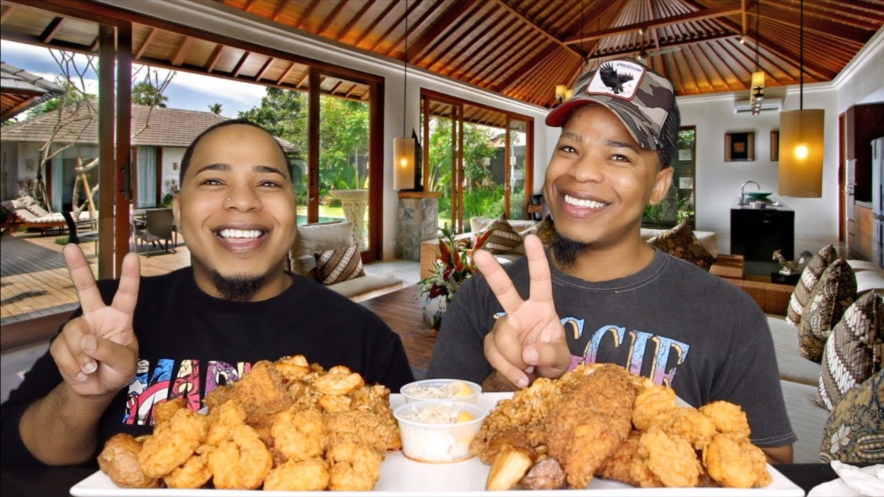 CAJUN CREOLE FOOD MUKBANG 🍤 🦞 🍚 JAMBALAYA RICE, FRIED CATFISH & SHRIMP, BEIGNETS 😋😋😋