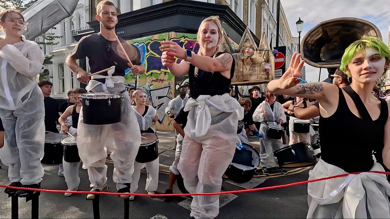 [4K] 🇧🇷 London Notting Hill Carnival | Walking Tour Through the Vibrant Crowd 🥁