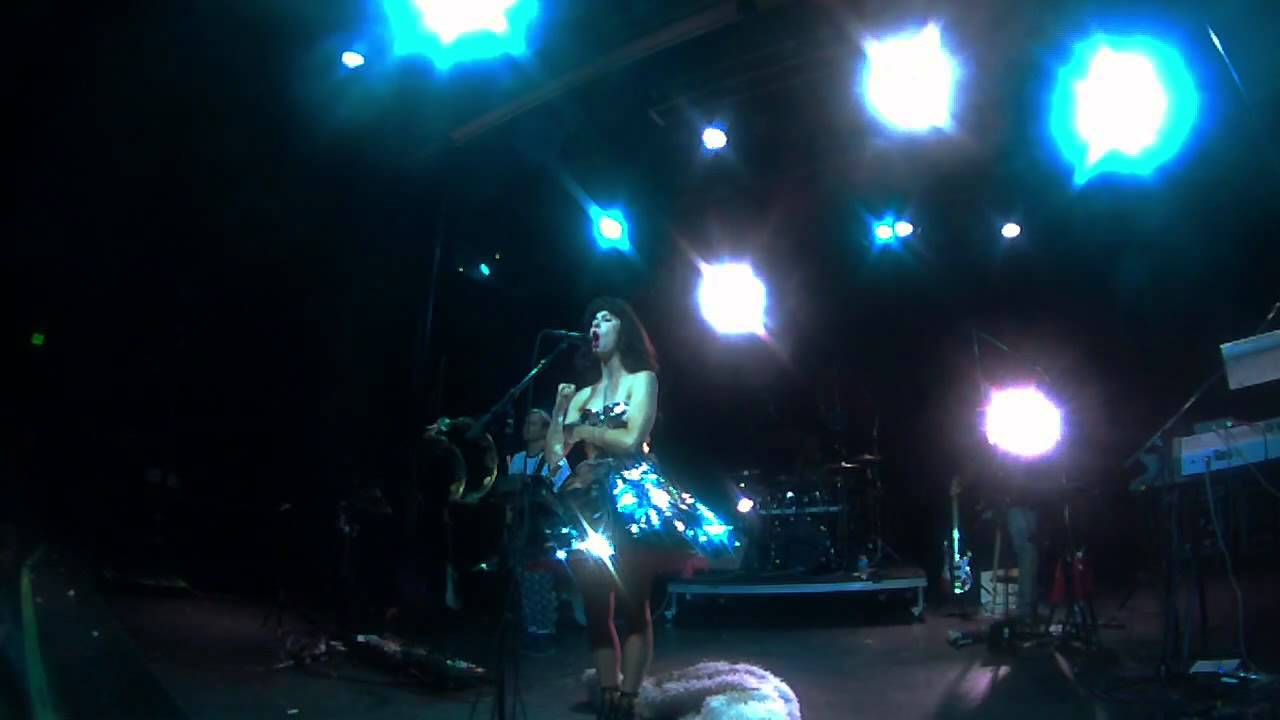 Kimbra - Teen Heat (Live)