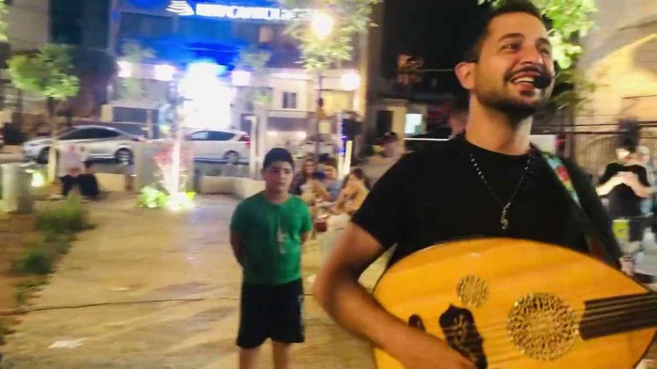 عزف بشارع صلاح الدين بالقدس بمناسبة عيد الأضحى المبارك مع كنعان الغول
