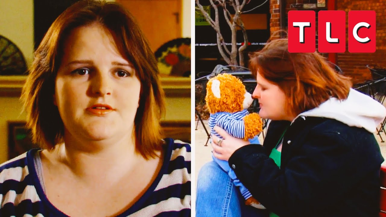 This Woman Treats Her Teddy Bears Like Children | My Strange Addiction | TLC