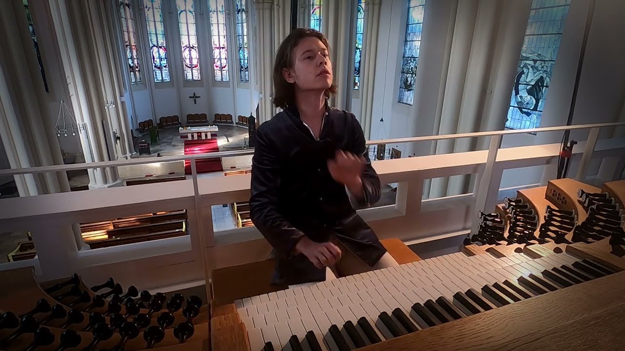 Marcel Dupré, Prelude and Fugue in g minor  - Sebastian Heindl at St. Matthias Church Berlin