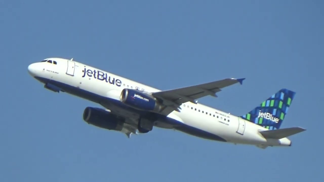Los Angeles Airport (LAX) Plane Spotting | JetBlue A320 and More | November 2022