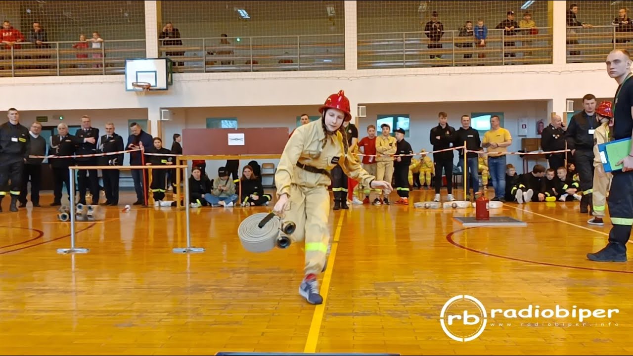 Halowe Zawody Sportowo-Pożarnicze MDP w Sworach