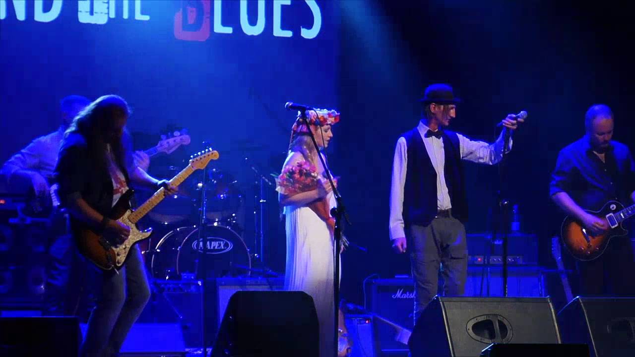 Around The Blues & Marek 