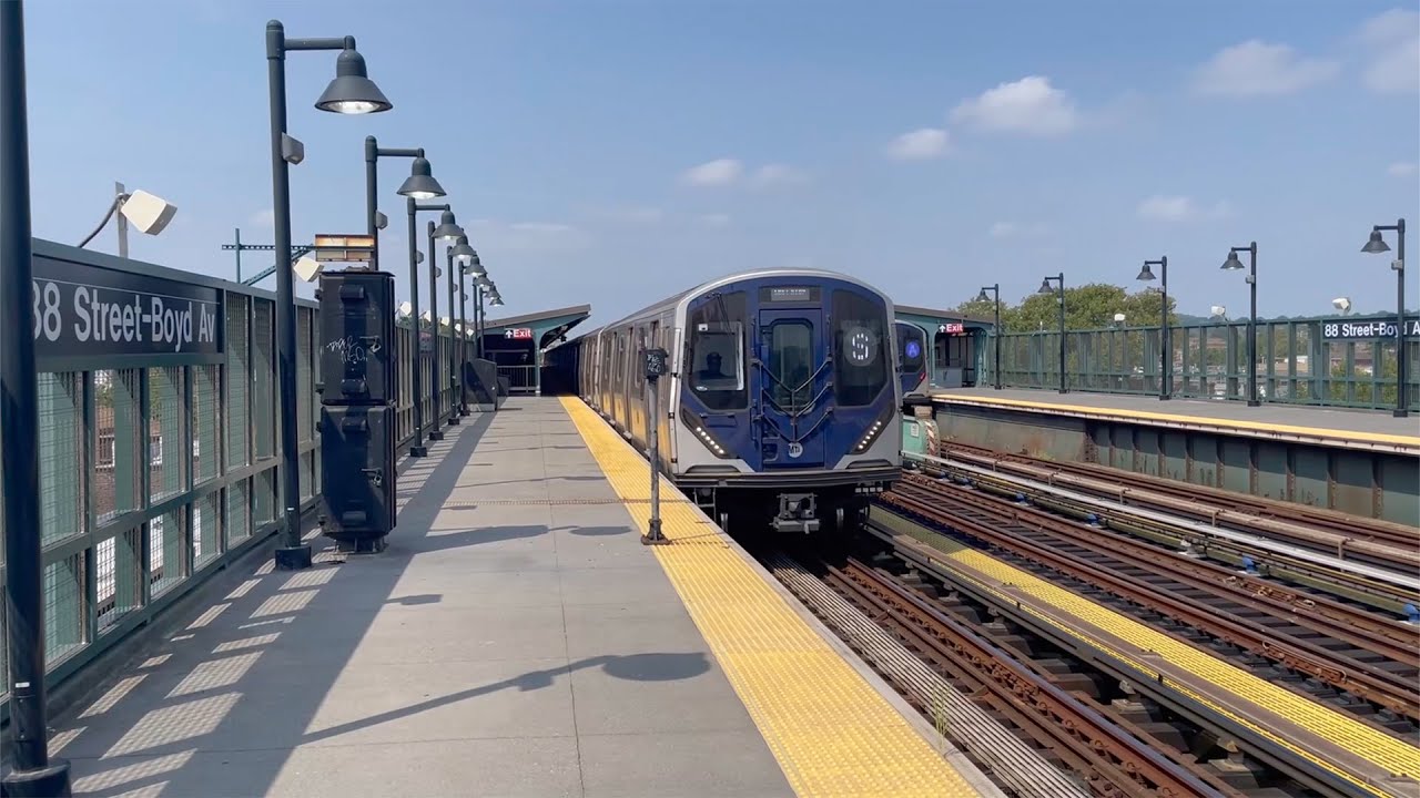 IND Fulton Street Line: R179/R211A A Local/Express and R46/R211A S Trains Relay at 88th Street